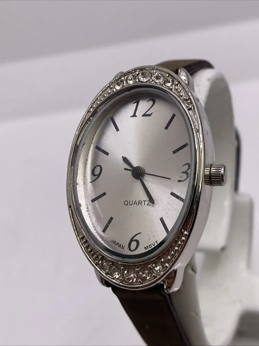 Womens Rhinestone Oval Watch Works New Battery